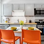 Eclectic 3Bd - Central Location In Pittsburgh - Bbq