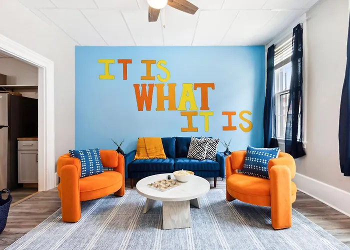 Eclectic 3Bd - Central Location In Pittsburgh - Bbq